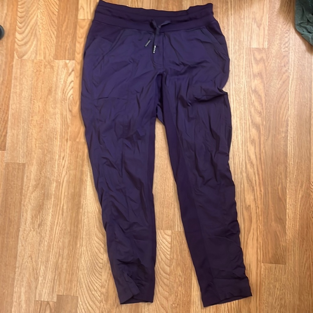 Lululemon joggers